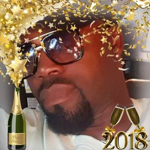 Meet your Posher, Manuel